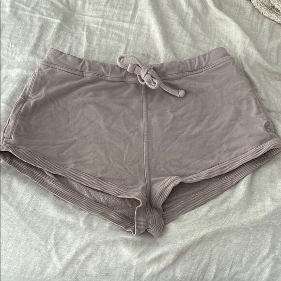 Free people size Medium- Casual tan lounge Shorts - Picture 1 of 5